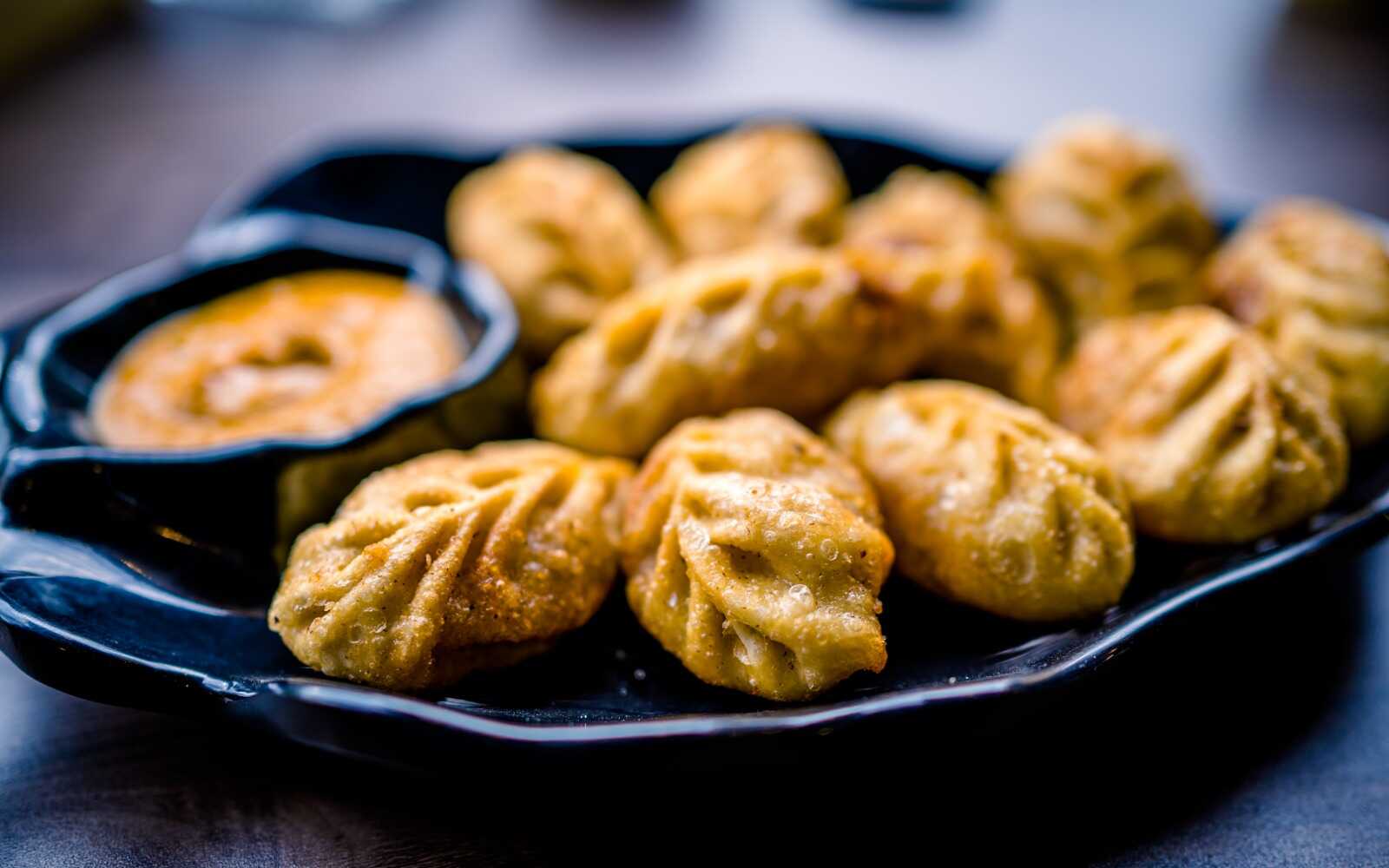 Veg Sadeko Momo